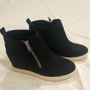 Wonder Nation big girls wedge high top Sneakers